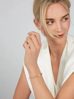 Sensual Revival Bracelet -Tudor Jewelry Sales 10AB0059 wempe 05