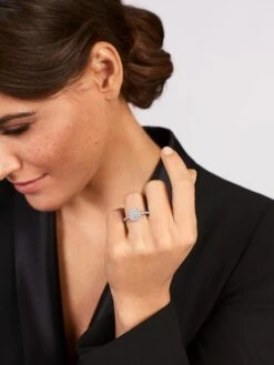 One Halo Ring -Tudor Jewelry Sales 10RG2215 wempe 05