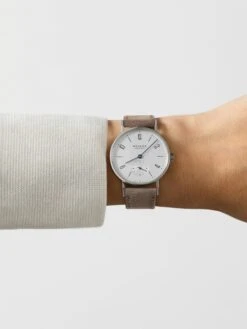 Tangente 33 -Tudor Jewelry Sales 123 NO000050 wempe 05