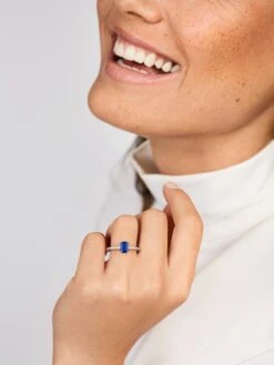 One Sapphire Ring -Tudor Jewelry Sales 21RG0514 wempe 05