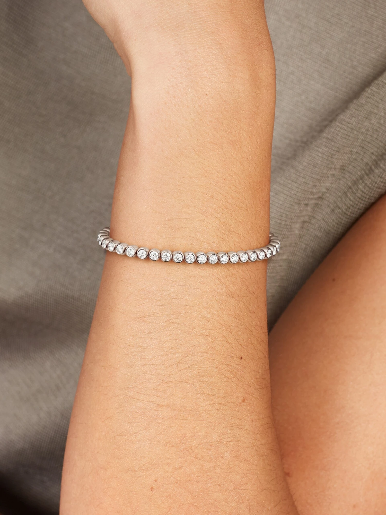 Flexible Everloving Moonriver Bracelet 6 Flexible Everloving Moonriver Bracelet - Image 4