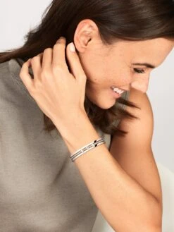 Uptown Bangle -Tudor Jewelry Sales 40AR0234 wempe 05