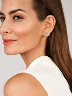 Flowery Earrings -Tudor Jewelry Sales 40OR0996 wempe 05