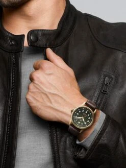 Pilot's Watch Automatic Spitfire -Tudor Jewelry Sales IW326802 IW410106 wempe 05