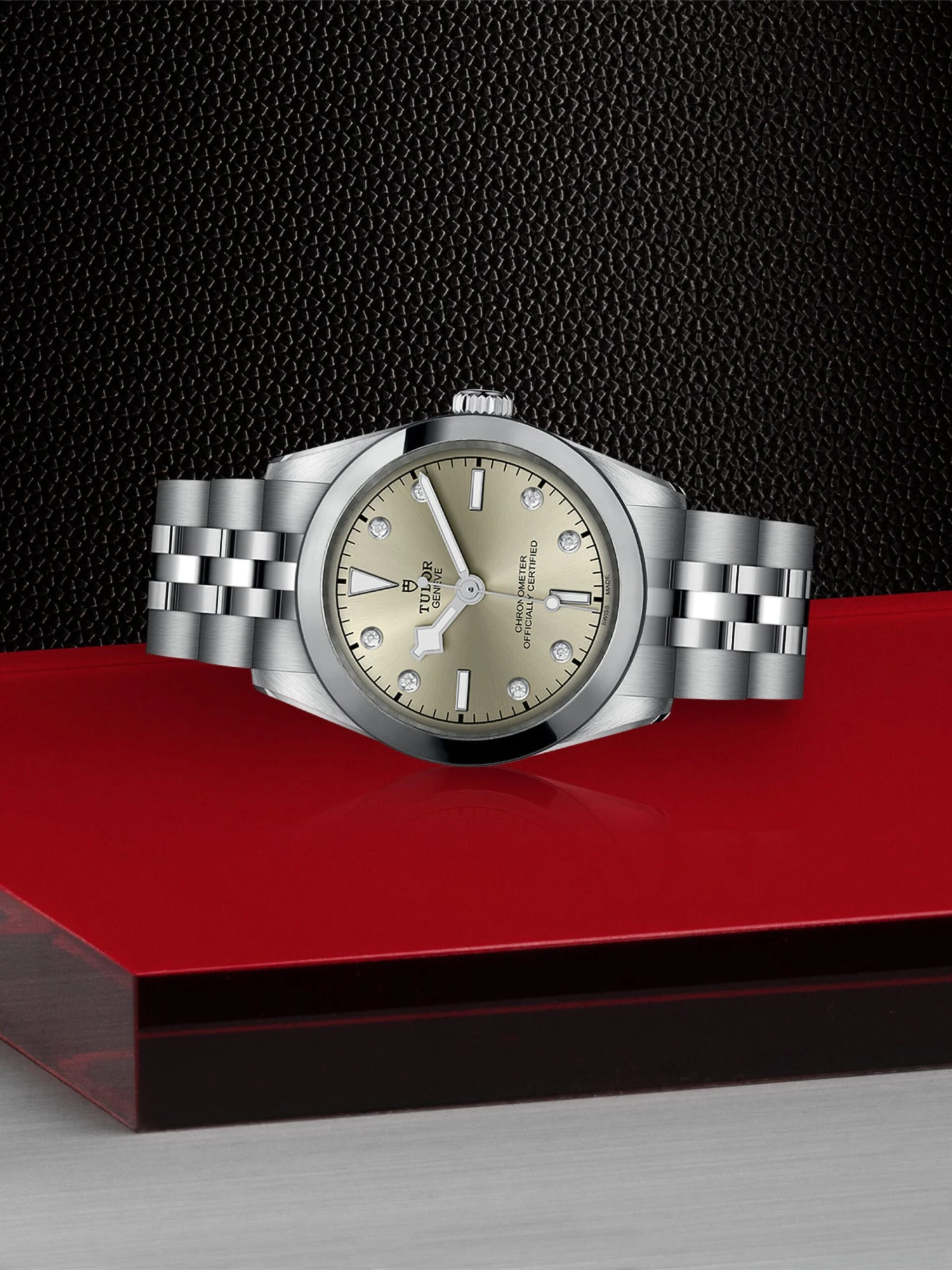 Tudor Black Bay 31 4 Tudor Black Bay 31 - Image 2